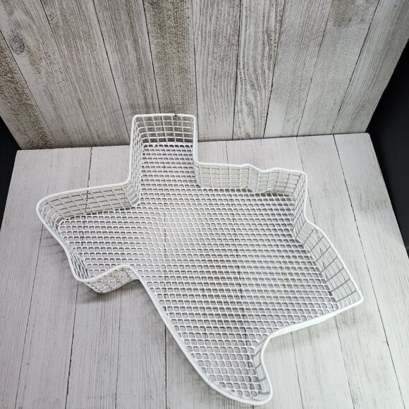 Metal Wire Basket White Texas State Shaped Storage Bread Fruit Wall Display - Picture 3 of 8